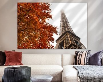 Eiffel Tower in autumn, Paris by Nynke Altenburg