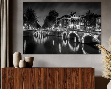 Grachten von Amsterdam in schwarz-weiß von Jolanda Aalbers