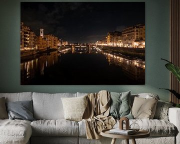The Arno at night | a trip through Italy by Roos Maryne - Natuur fotografie