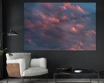 prachtige roze oranje wolken van Joris Buijs Fotografie