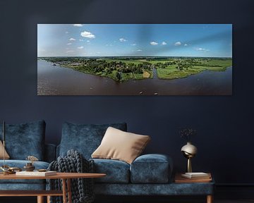 Luchtfoto panorama van het beroemde dorpje Giethoorn in Overijssel van Eye on You