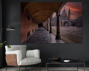 avondopname van de Ridderzaal en de regeringsgebouwen op het Binnenhof in Den Haag van gaps photography