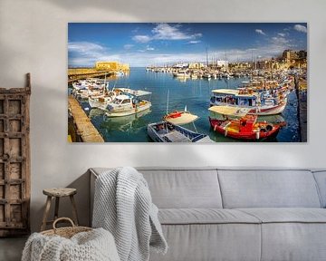 Vissershaven van Heraklion op het eiland Kreta. van Voss Fine Art Fotografie