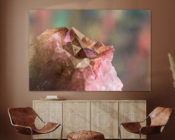 Kristallen van een Amethist in pastel roze en lila van Lisette Rijkers