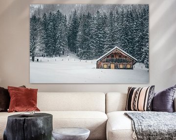 Houten hut in de winter van Markus Weber