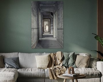 Verlassene Orte | Korridor/Flur in einer Urbex-Villa von Steven Dijkshoorn