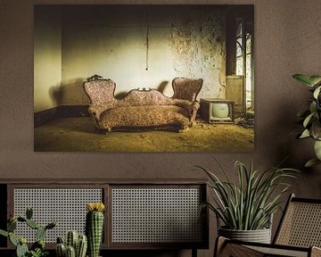 Forgotten sofa by Truus Nijland