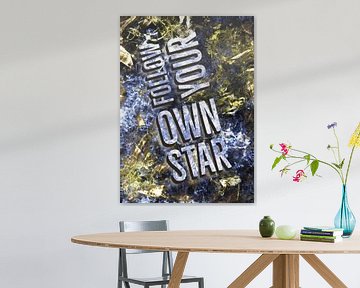 Typografie van inspirerende spreuken in blauw en goud