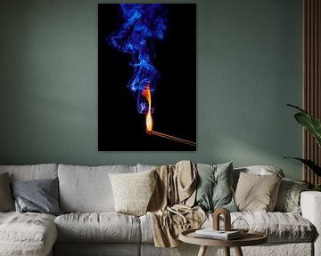 Flamme mit Rauch