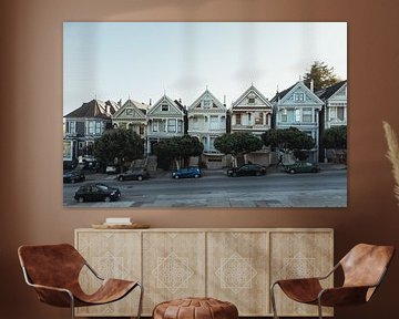 De 6 huizen van Alamo Square San Francisco | Reisfotografie fine art foto print | Californië, U.S.A. van Sanne Dost