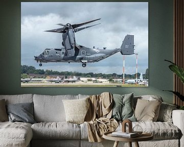 Un Bell Boeing CV-22B Osprey de l'armée de l'air américaine quitte sa base d'attache en Angleterre a sur Jaap van den Berg