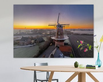 Nederlandse molen bij zonsopkomst van Fotografie in Zeeland