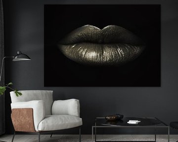 Full lips by Bert Hooijer