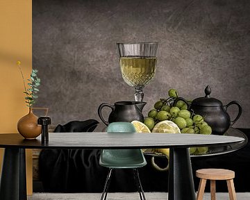 Modern still life white wine and grapes by By Marjolein Design