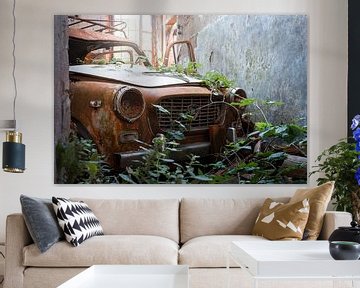abandoned rusty car by Kristof Ven