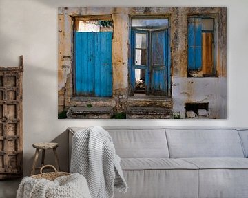 Blaue Türen auf Kreta von Thea Oranje