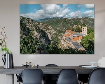 Abbaye Saint-Martin du Canigou van Martijn Joosse