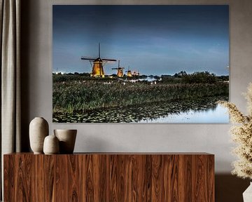 De molens van Kinderdijk tijdens de Verlichtingsweek van Lizanne van Spanje