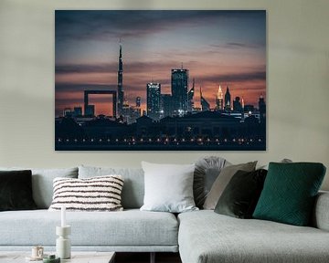 Dubai skyline bij zonsondergang van Michiel van den Bos