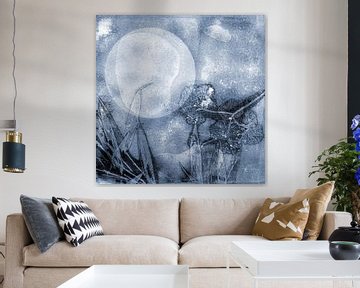 Bamboe en de maan. Blauwe kleuren. van Dina Dankers