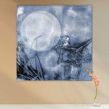 Le bambou et la lune. Couleurs bleues. sur Dina Dankers