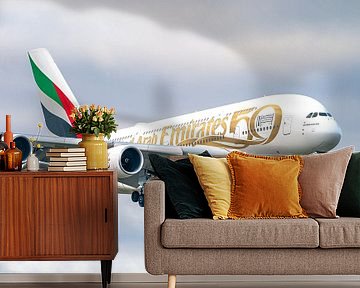 Emirates A380 met UAE 50th Anniversary livery. van Jaap van den Berg