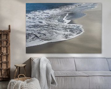 Relaxing sea water, waves and sandy beach by Adriana Mueller