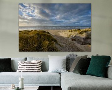 Goldenes Licht am Strandeingang von Bergen aan Zee von Martin Jansen