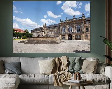 Nieuw Paleis op de Residenzplatz met de Markgraaf's Fontein van Torsten Krüger