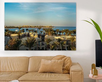 Hotel und Palmen in Ägypten von Leo Schindzielorz