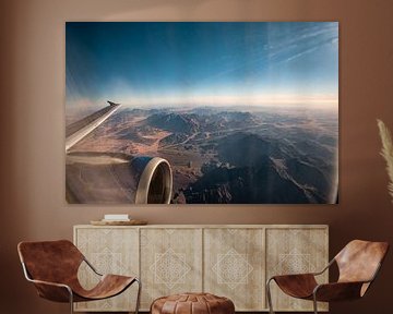 Egyptisch berglandschap vanuit het vliegtuig van Leo Schindzielorz