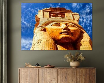 Tête de statue au temple d'Hatshepsut à Louxor Egypte sur Dieter Walther