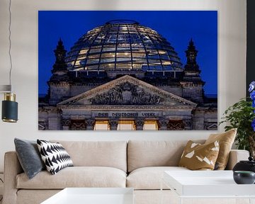 Reichstag koepel bij nacht