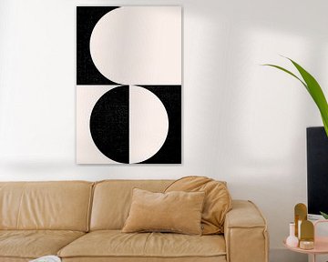 Zwart en wit minimalistisch geometrisch affiche met cirkels 2_5 van Dina Dankers