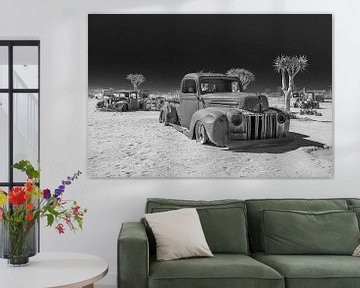 A car wreck in the desert. by Gunter Nuyts