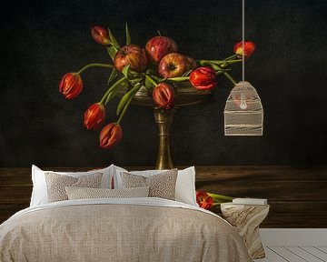 Coupe with Tulips by Miriam Meijer, en pleine campagne.....