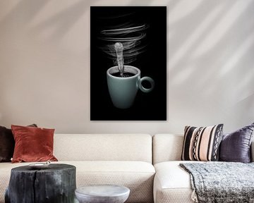 Tasse Kaffee mit einem Rührlöffel bei Lichtmalerei von Jefra Creations