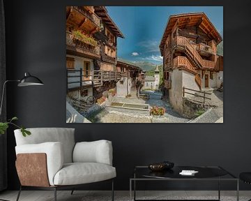 Maisons en bois d'un village de montagne, Grimentz, Valais, Suisse sur Rene van der Meer