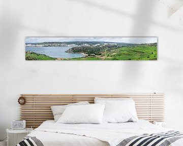 Extra large panoramic view over the bay in Malta van Werner Lerooy