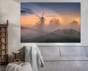 Moulin de Vlinder par un matin brumeux | Photographie de paysage sur Marijn Alons