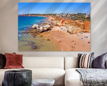 Luchtfoto van het bekende strand Praia Da Rocha in de Algarve Portugal van Eye on You