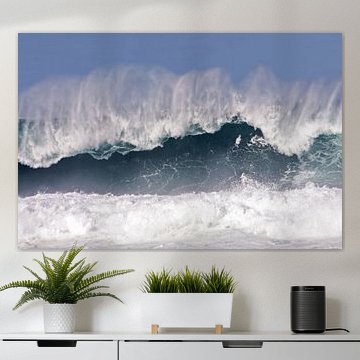 Hoge golf in de Atlantische Oceaan