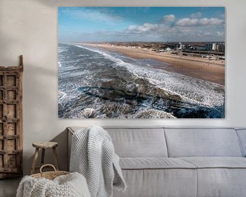 Magnifique vue de la plage de Scheveningen. Photographié depuis la jetée le 5 février 2022. sur Jolanda Aalbers