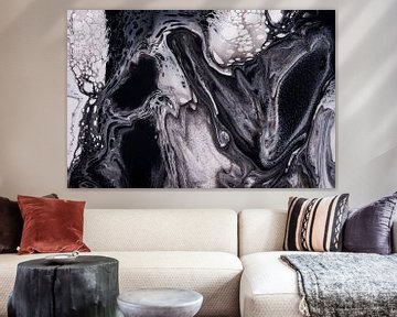 Liquid colors: Black, gray, white and a little bit of brown-gray by Marjolijn van den Berg