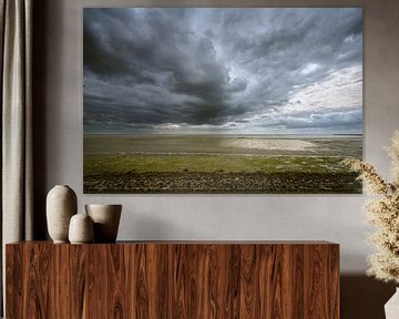 Storm Passing by Rogier Kwikkers
