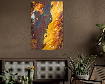 Abstract schilderij van roest in okergeel en bruin