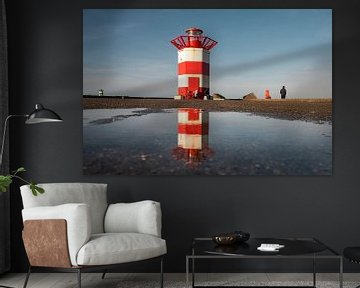 Red and white striped fishing tower at the Scheveningen harborhead by Jolanda Aalbers