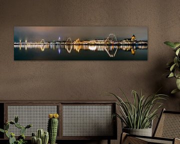 Skyline von Kampen am Abend mit Blick auf den Fluss IJssel von Sjoerd van der Wal Fotografie