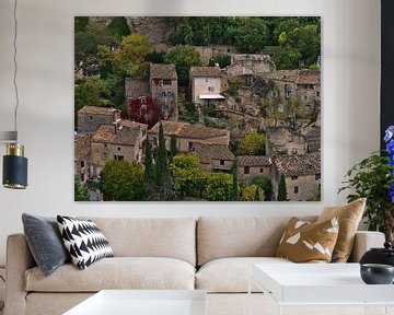 Stenen huizen in Gordes, Provence van Timon Schneider