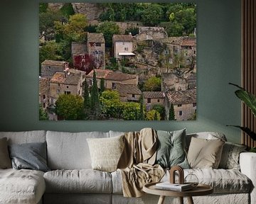 Stenen huizen in Gordes, Provence van Timon Schneider